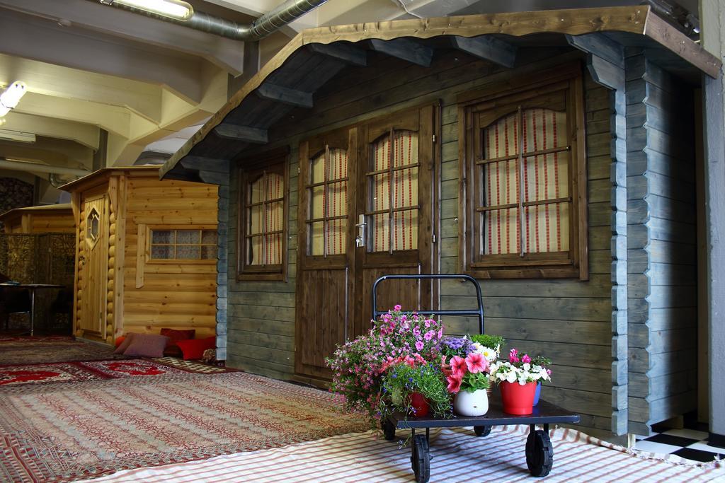 Guesthouse Little Tundra Lahti Eksteriør bilde