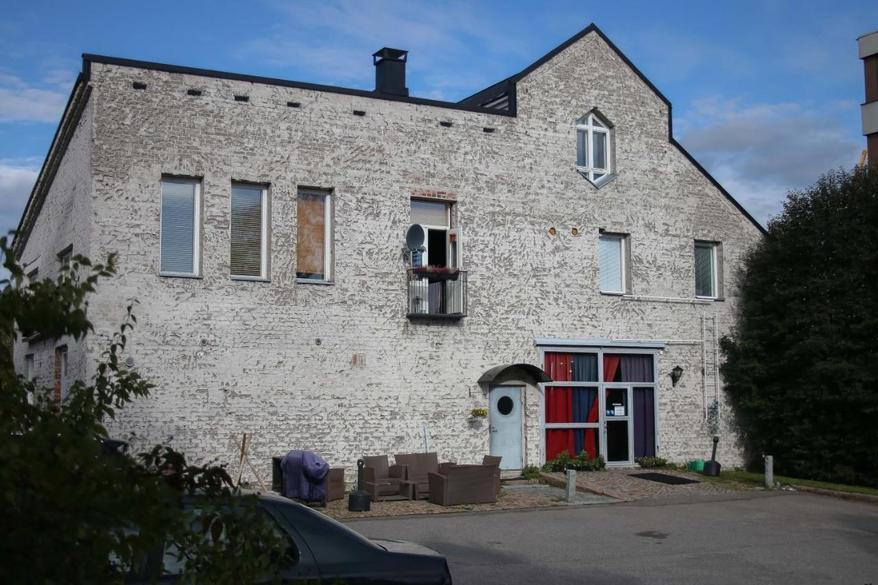 Guesthouse Little Tundra Lahti Eksteriør bilde